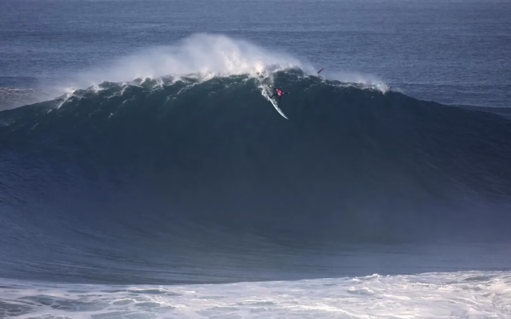 nazare-canyon-praia-do-norte