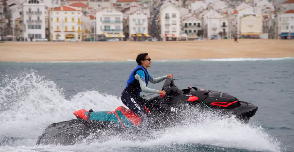 Nazaré: Jet Ski Rental