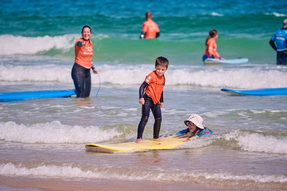 Family/children surf lesson - Peniche